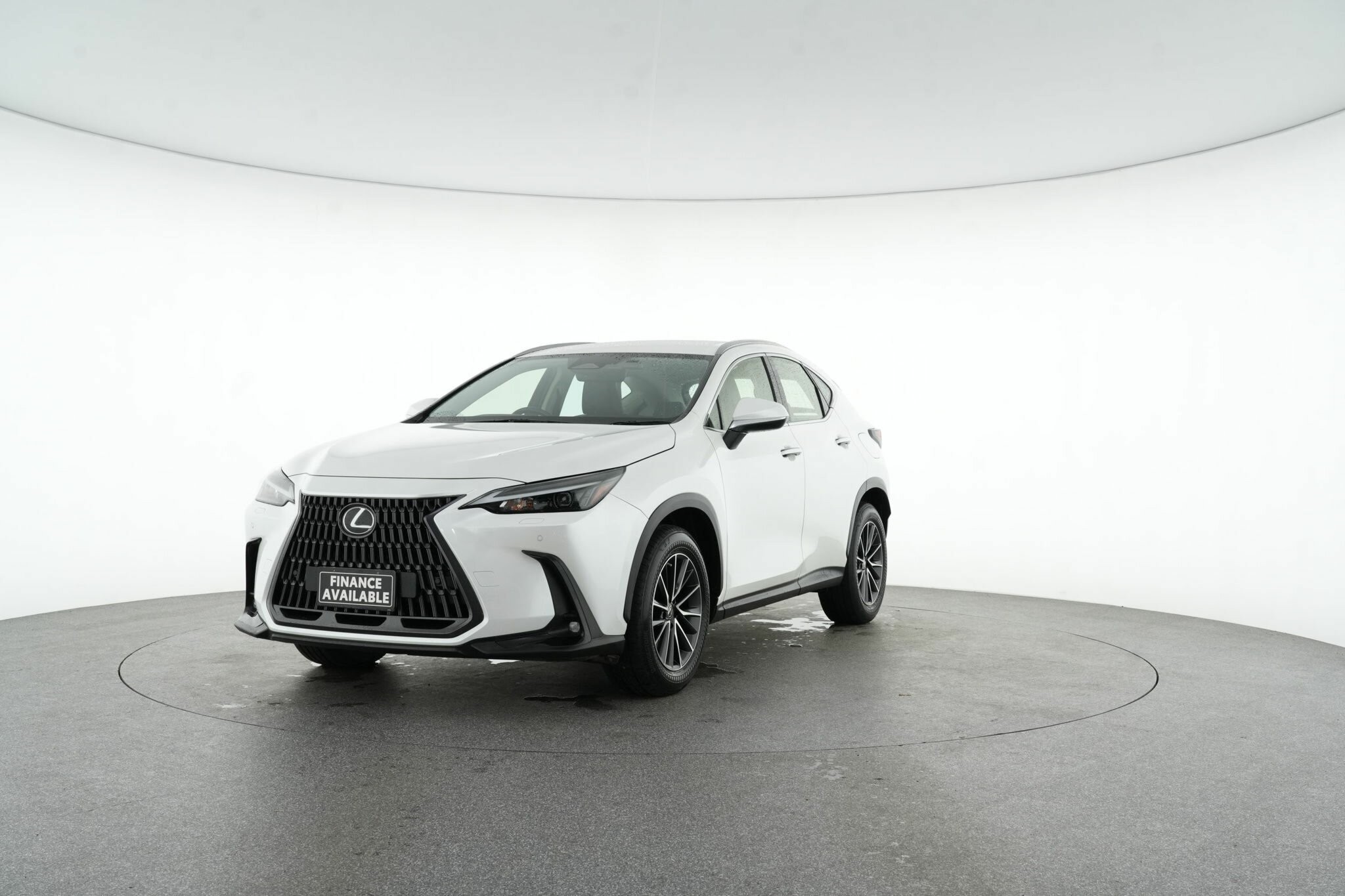 Lexus Nx image 4