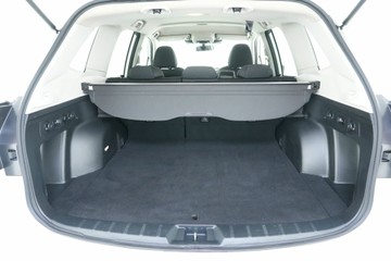 https://vehicle-cdn.autoleague.cloud/30641_U512805_12.jpg