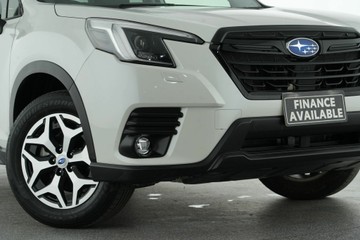 https://vehicle-cdn.autoleague.cloud/30641_U512805_2.jpg