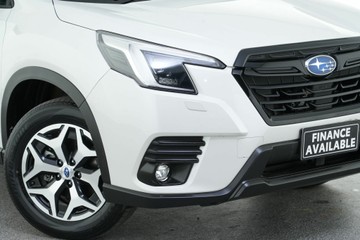 https://vehicle-cdn.autoleague.cloud/30641_U512806_2.jpg