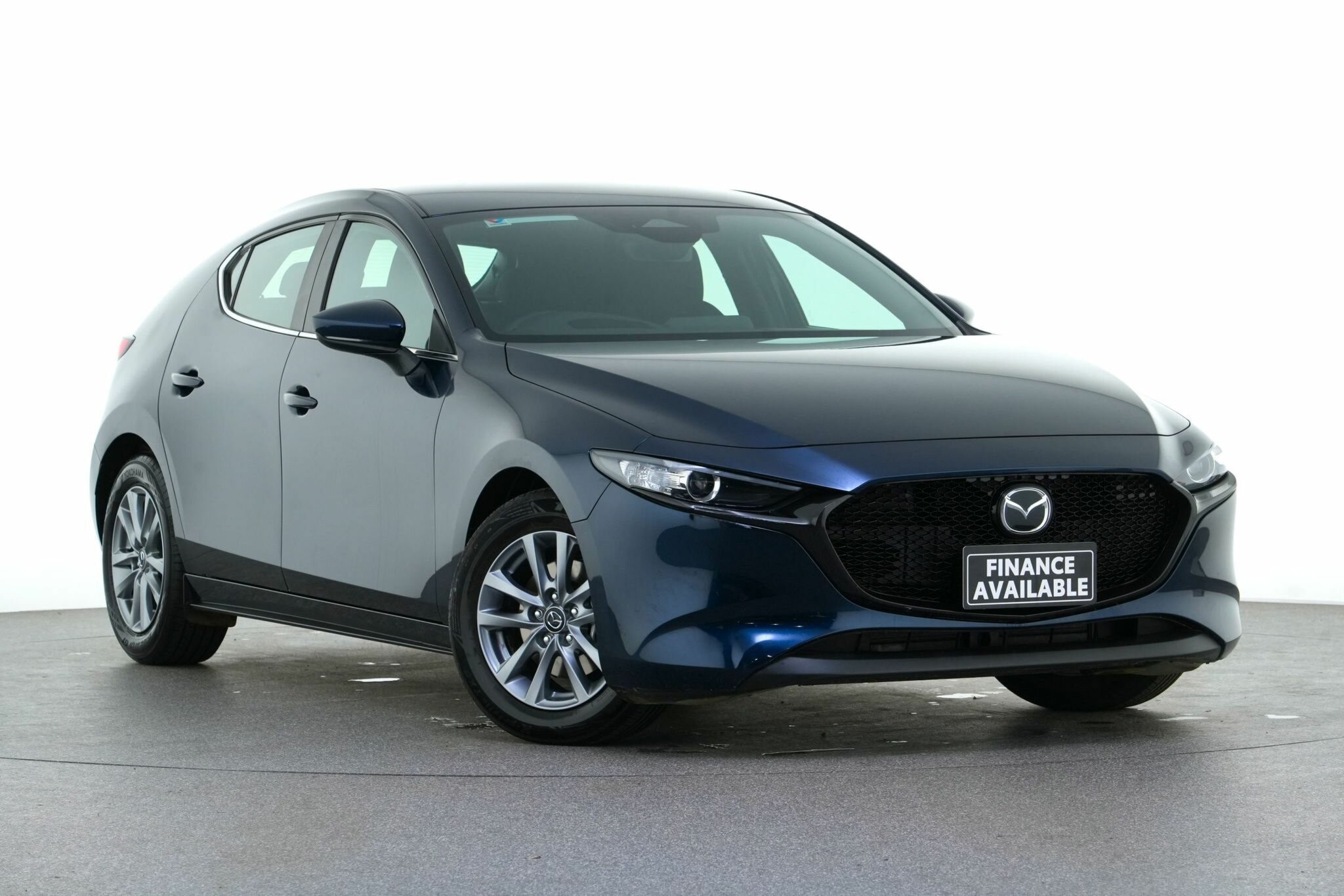 Mazda 3 image 1