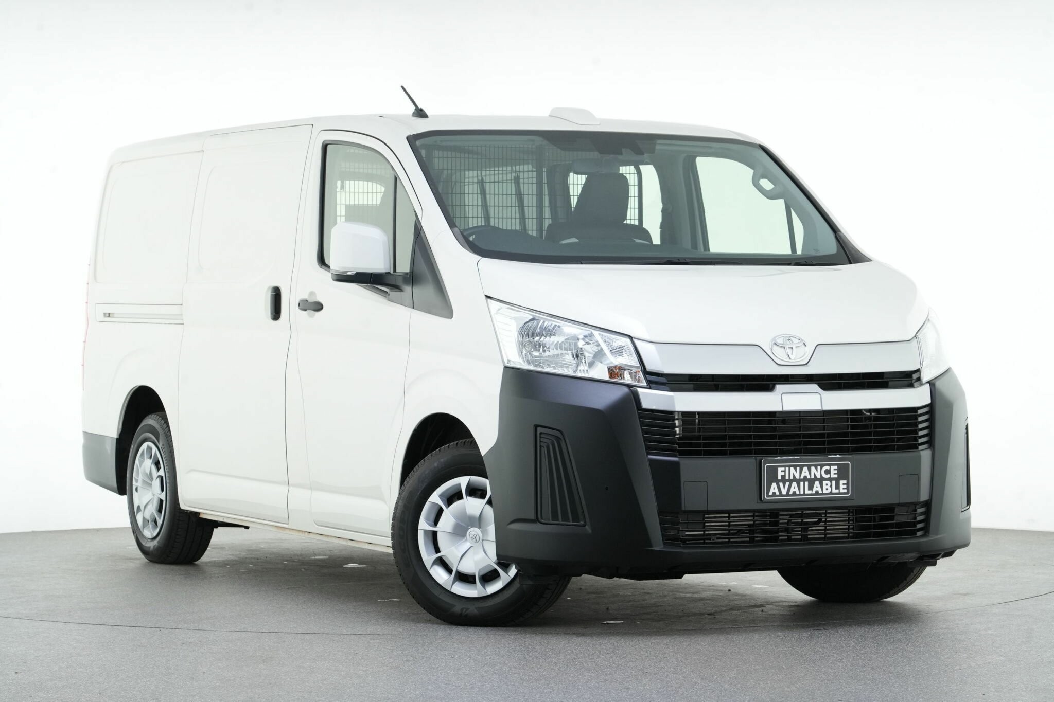 Toyota Hiace image 1