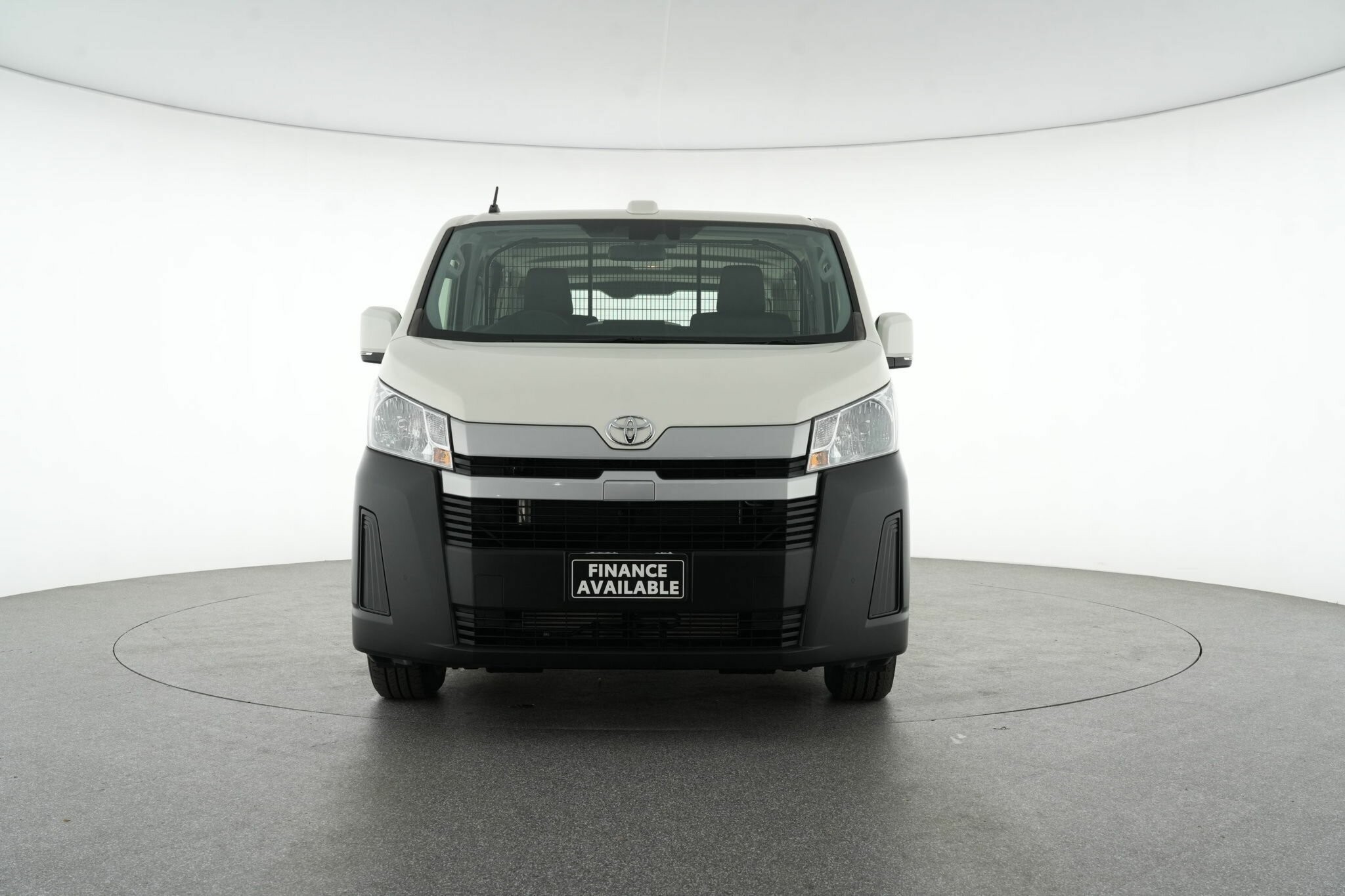 Toyota Hiace image 3