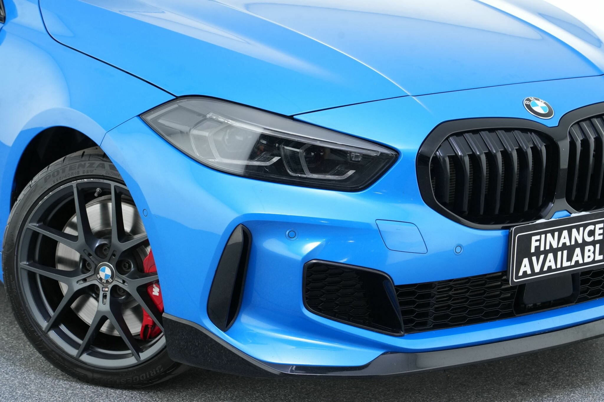 BMW 1 Series image 2