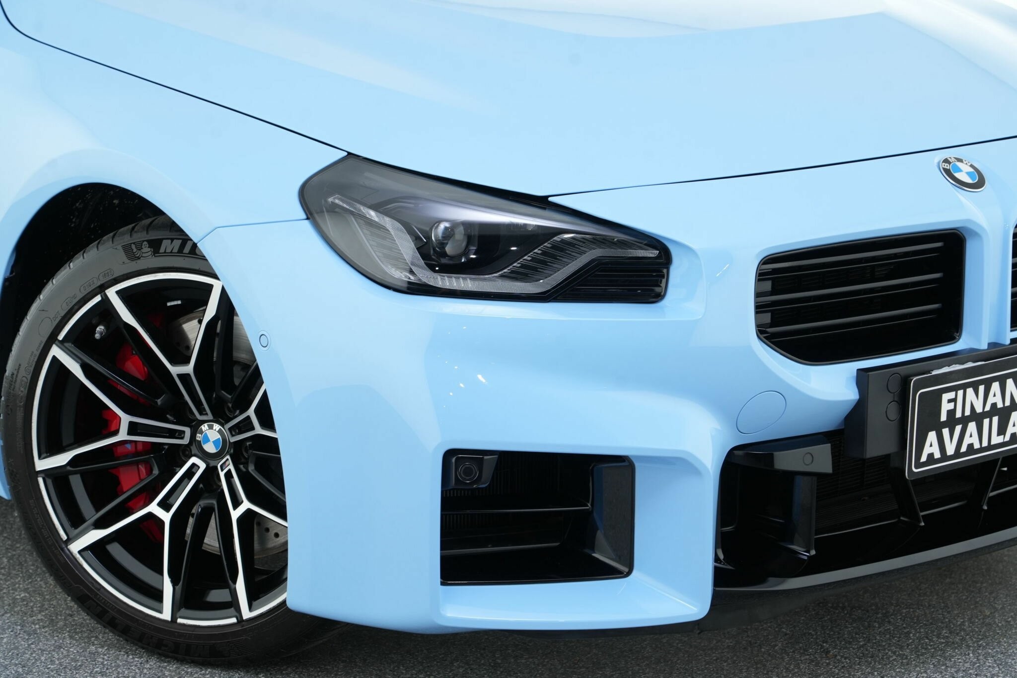BMW M2 image 2