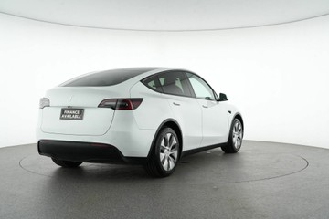 https://vehicle-cdn.autoleague.cloud/30641_U512818_7.jpg