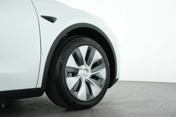 https://vehicle-cdn.autoleague.cloud/30641_U512818_8.jpg