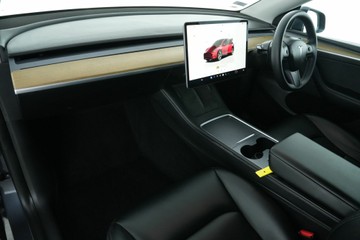 https://vehicle-cdn.autoleague.cloud/30641_U512820_24.jpg
