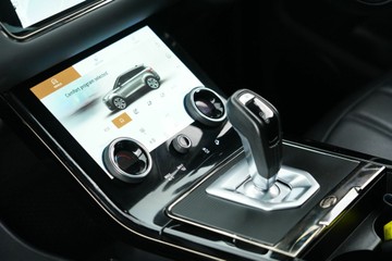 https://vehicle-cdn.autoleague.cloud/30641_U512825_27.jpg