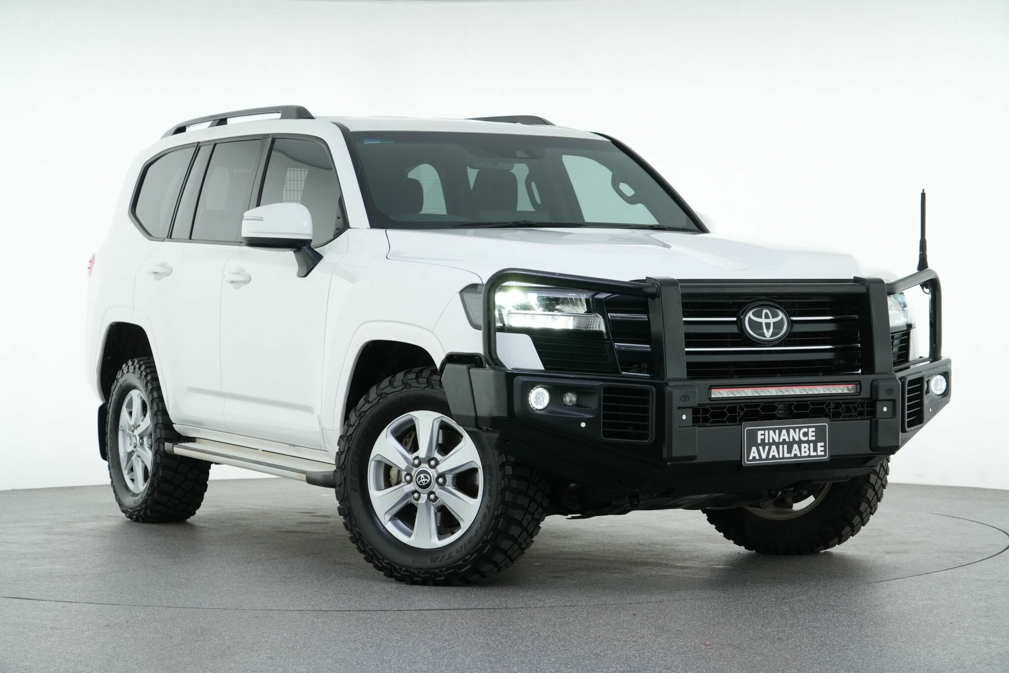 Toyota Landcruiser image 1