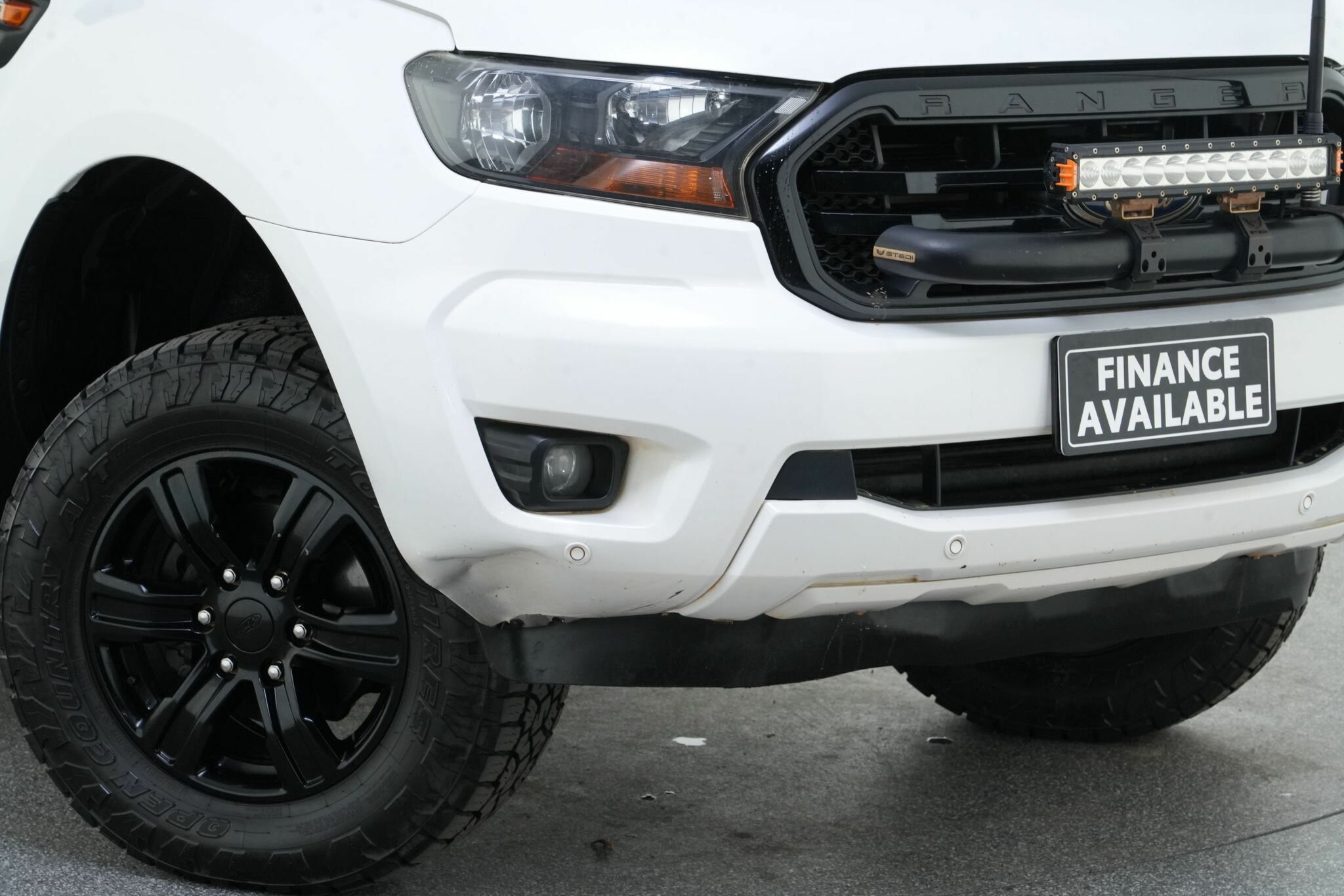 Ford Ranger image 2