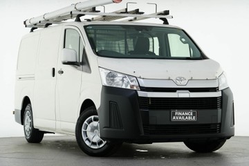 https://vehicle-cdn.autoleague.cloud/30641_U512882_1.jpg