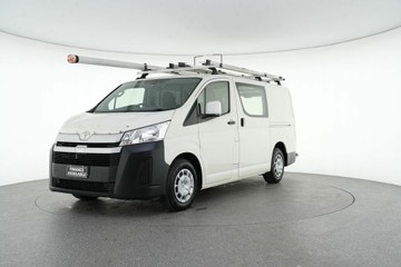 https://vehicle-cdn.autoleague.cloud/30641_U512882_4.jpg