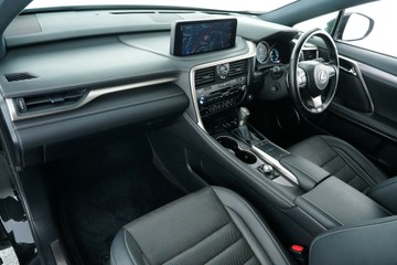 https://vehicle-cdn.autoleague.cloud/30641_U512894_26.jpg