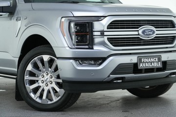 https://vehicle-cdn.autoleague.cloud/30641_U512907_2.jpg
