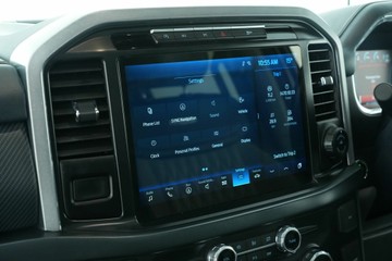https://vehicle-cdn.autoleague.cloud/30641_U512907_26.jpg