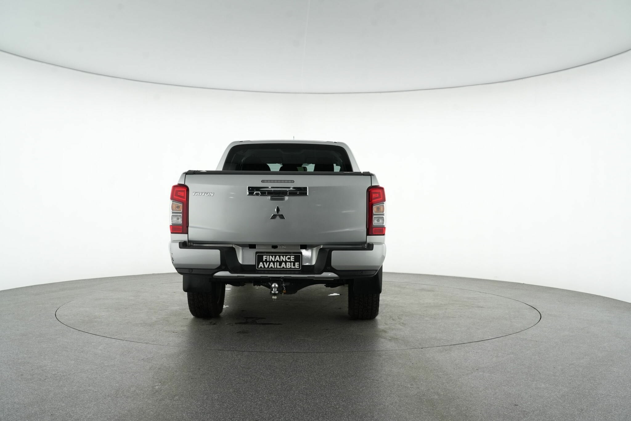 Mitsubishi Triton image 4