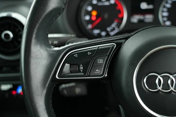 https://vehicle-cdn.autoleague.cloud/30641_U512923_20.jpg