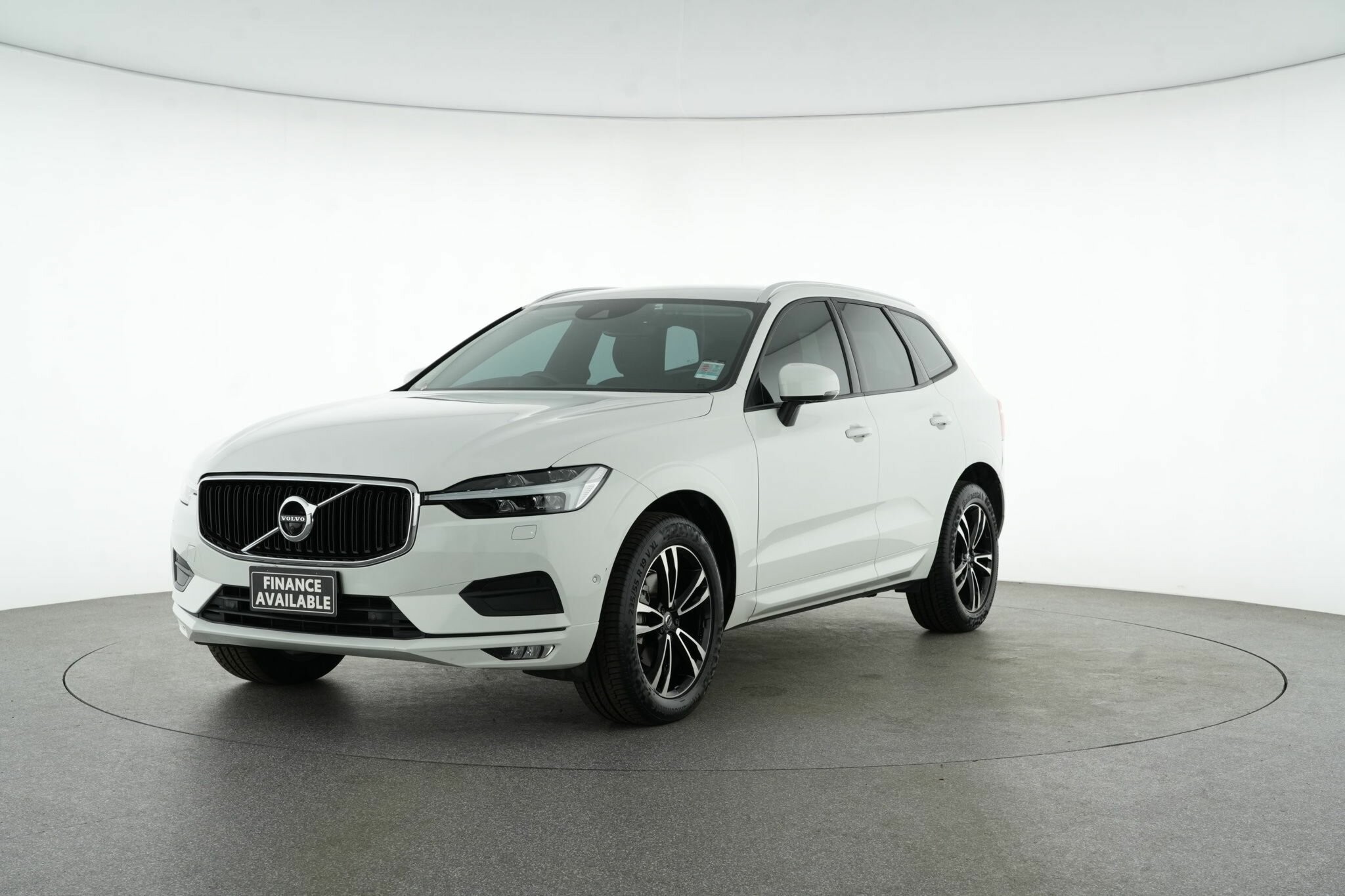 Volvo Xc60 image 4