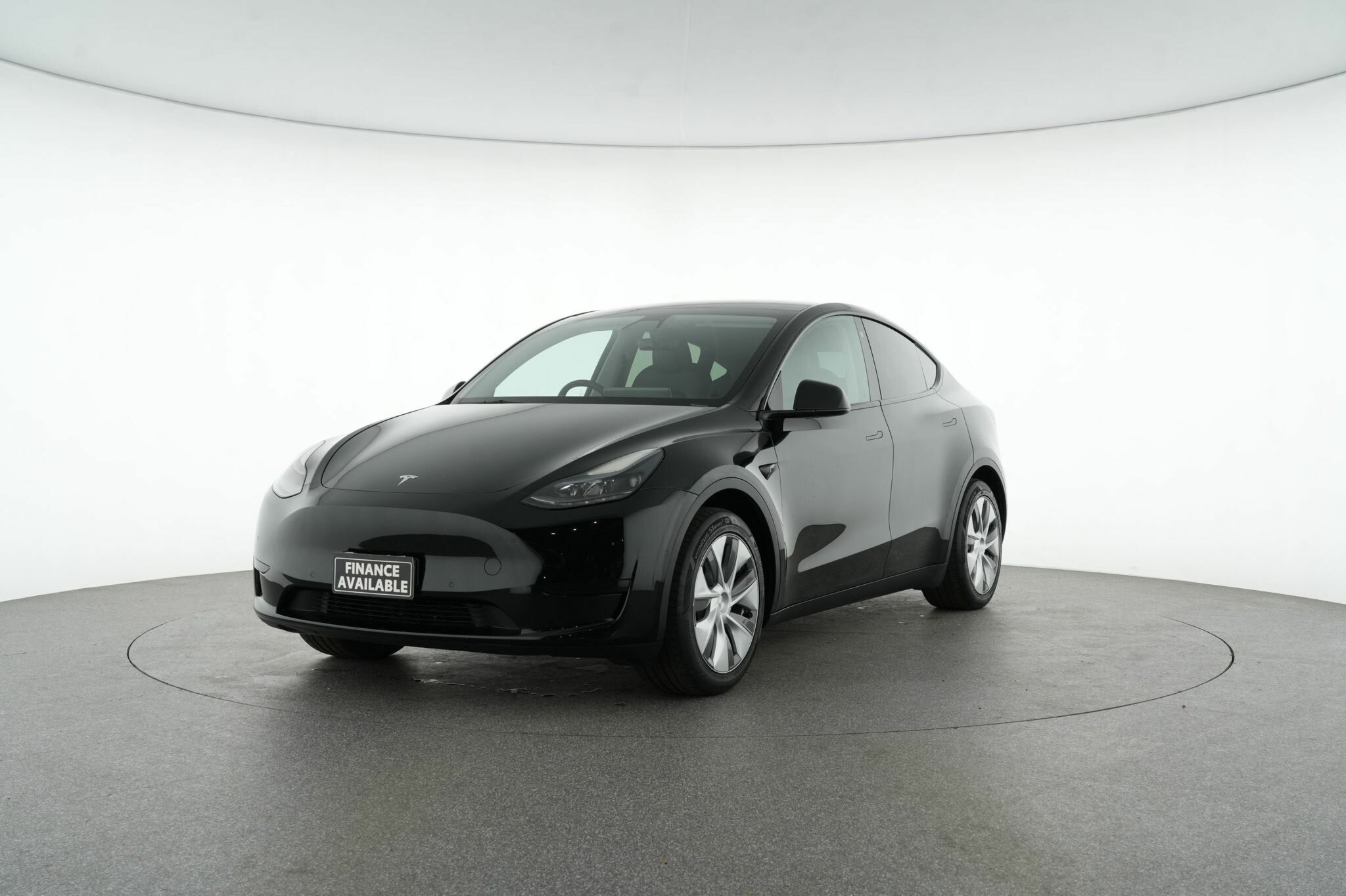 Tesla Model Y image 4