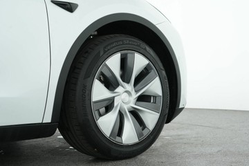 https://vehicle-cdn.autoleague.cloud/30641_U512931_8.jpg