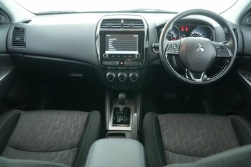 https://vehicle-cdn.autoleague.cloud/30641_U512938_13.jpg