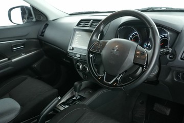 https://vehicle-cdn.autoleague.cloud/30641_U512938_15.jpg
