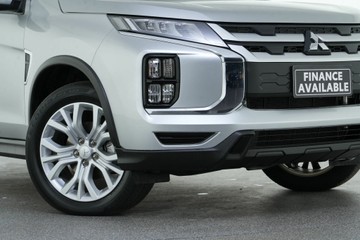 https://vehicle-cdn.autoleague.cloud/30641_U512938_2.jpg