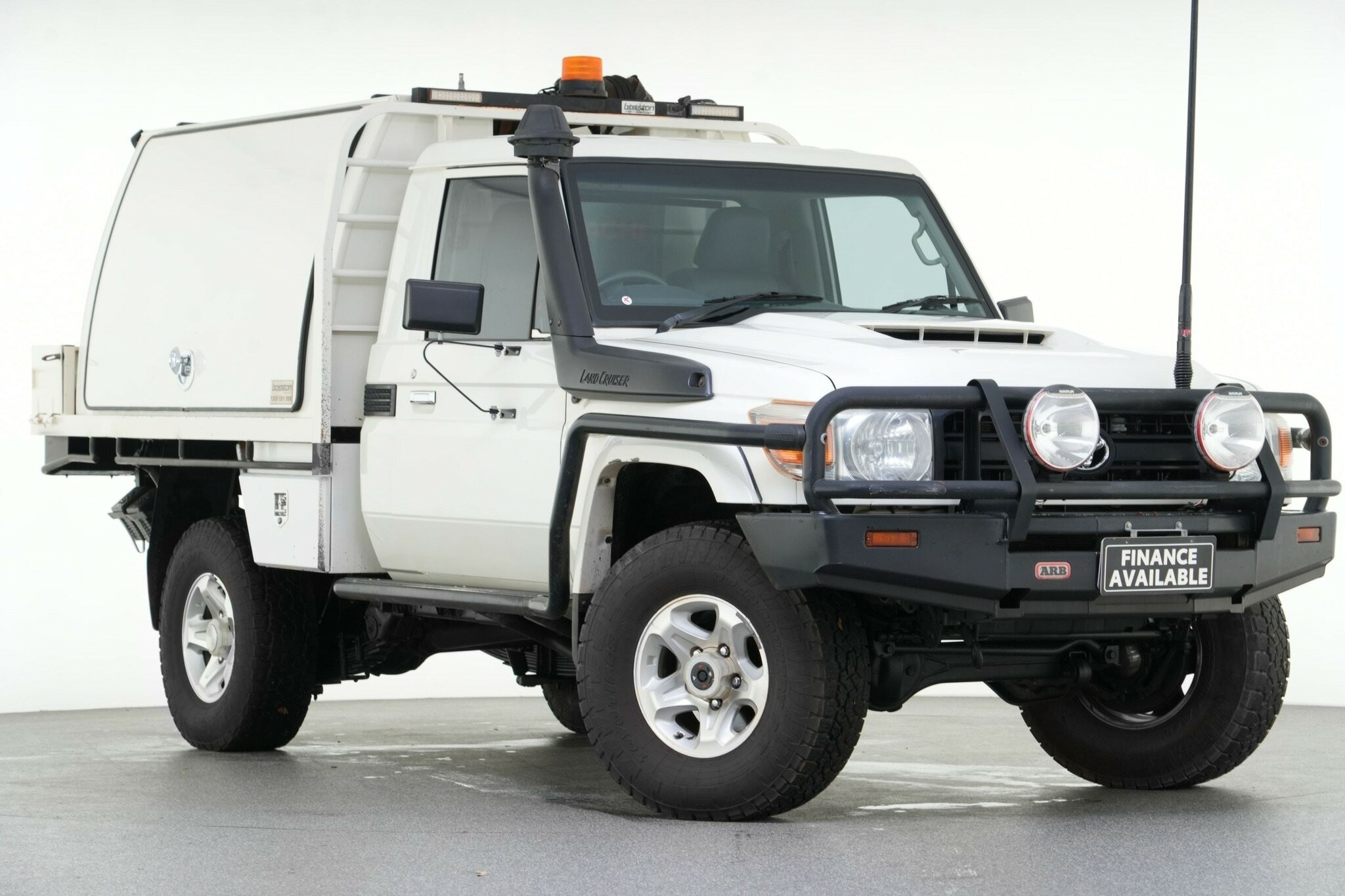 Toyota Landcruiser image 1
