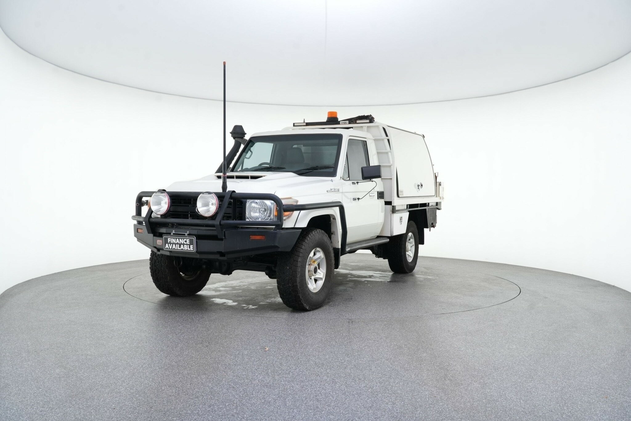 Toyota Landcruiser image 4