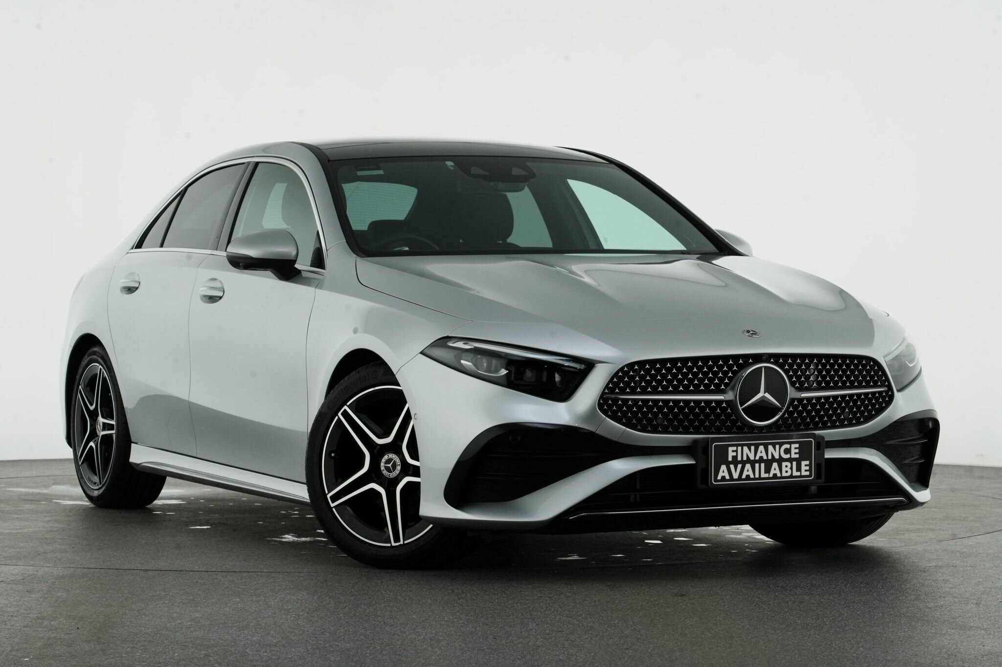 Mercedes Benz A-class image 1