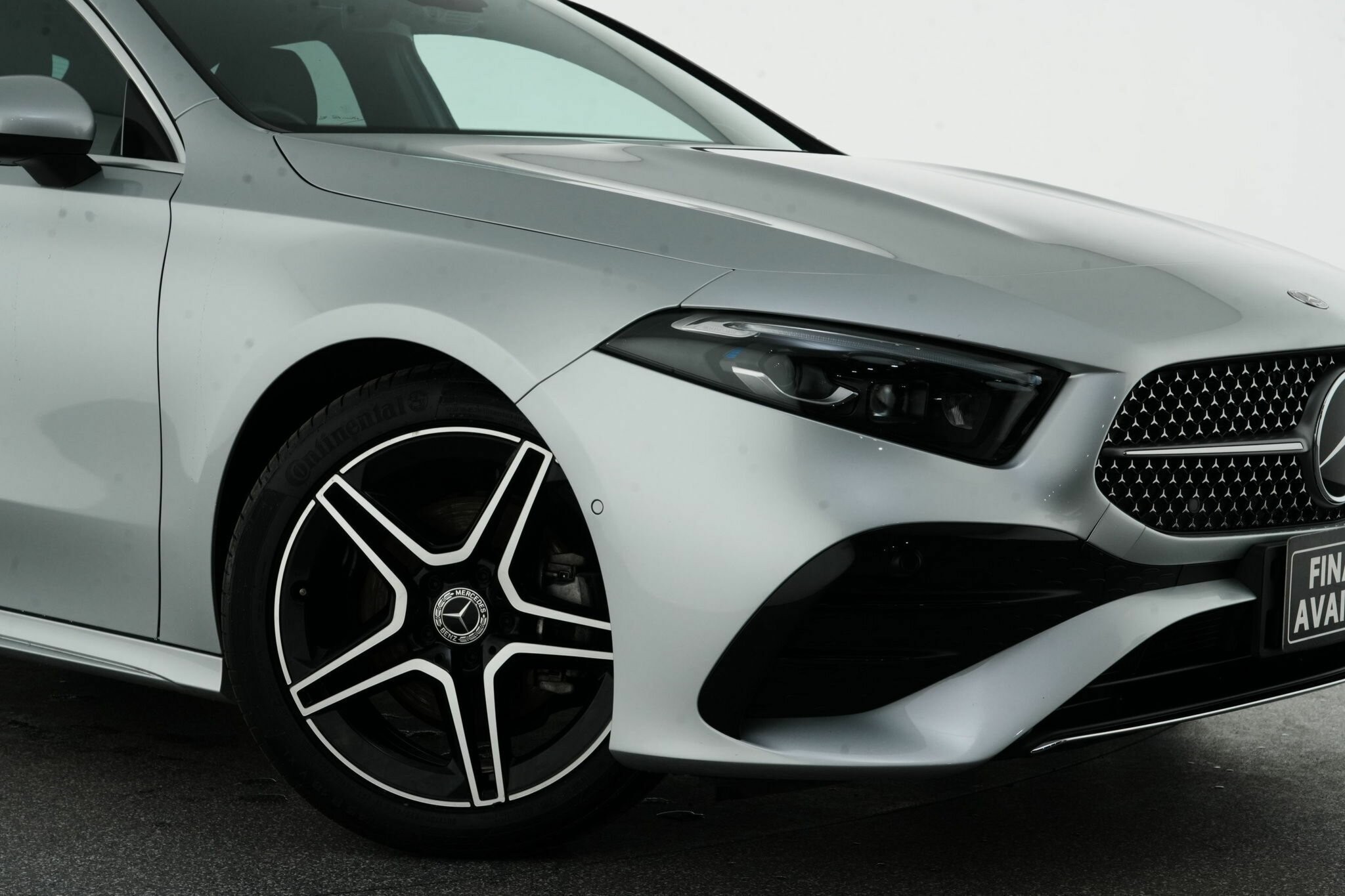 Mercedes Benz A-class image 2