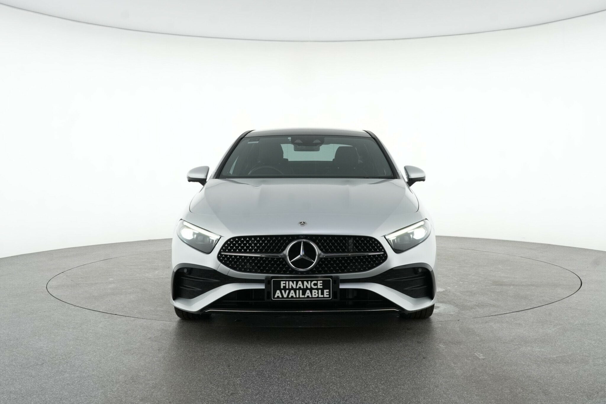 Mercedes Benz A-class image 3