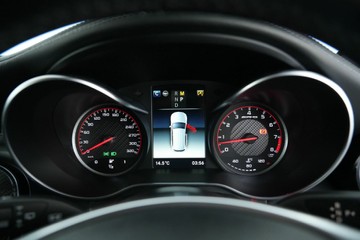 https://vehicle-cdn.autoleague.cloud/30641_U512964_16.jpg