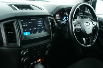 https://vehicle-cdn.autoleague.cloud/30641_U512965_23.jpg