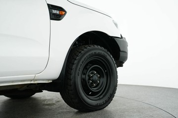 https://vehicle-cdn.autoleague.cloud/30641_U512965_8.jpg