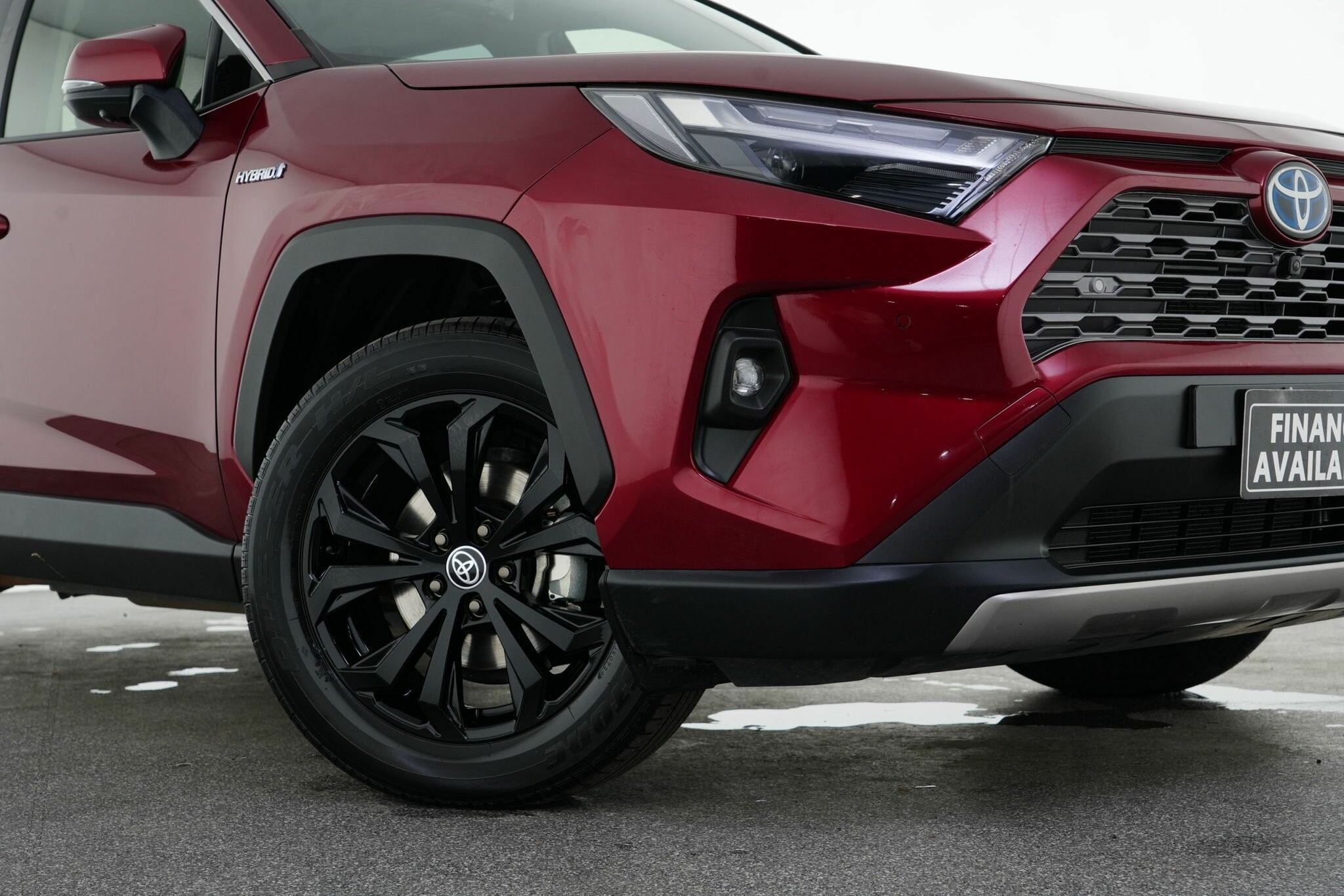 Toyota Rav4 image 2