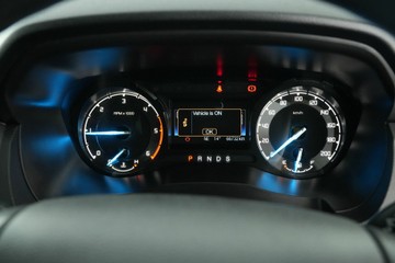 https://vehicle-cdn.autoleague.cloud/30641_U512968_15.jpg