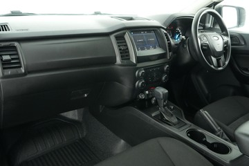 https://vehicle-cdn.autoleague.cloud/30641_U512968_21.jpg