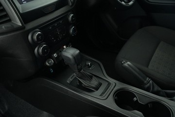 https://vehicle-cdn.autoleague.cloud/30641_U512968_23.jpg