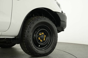 https://vehicle-cdn.autoleague.cloud/30641_U512968_5.jpg