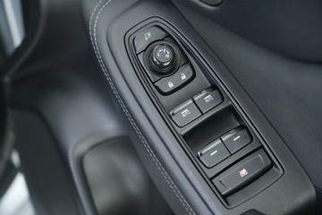 https://vehicle-cdn.autoleague.cloud/30641_U512980_14.jpg