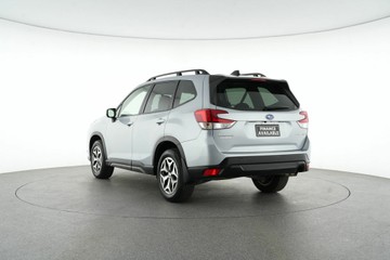 https://vehicle-cdn.autoleague.cloud/30641_U512980_5.jpg