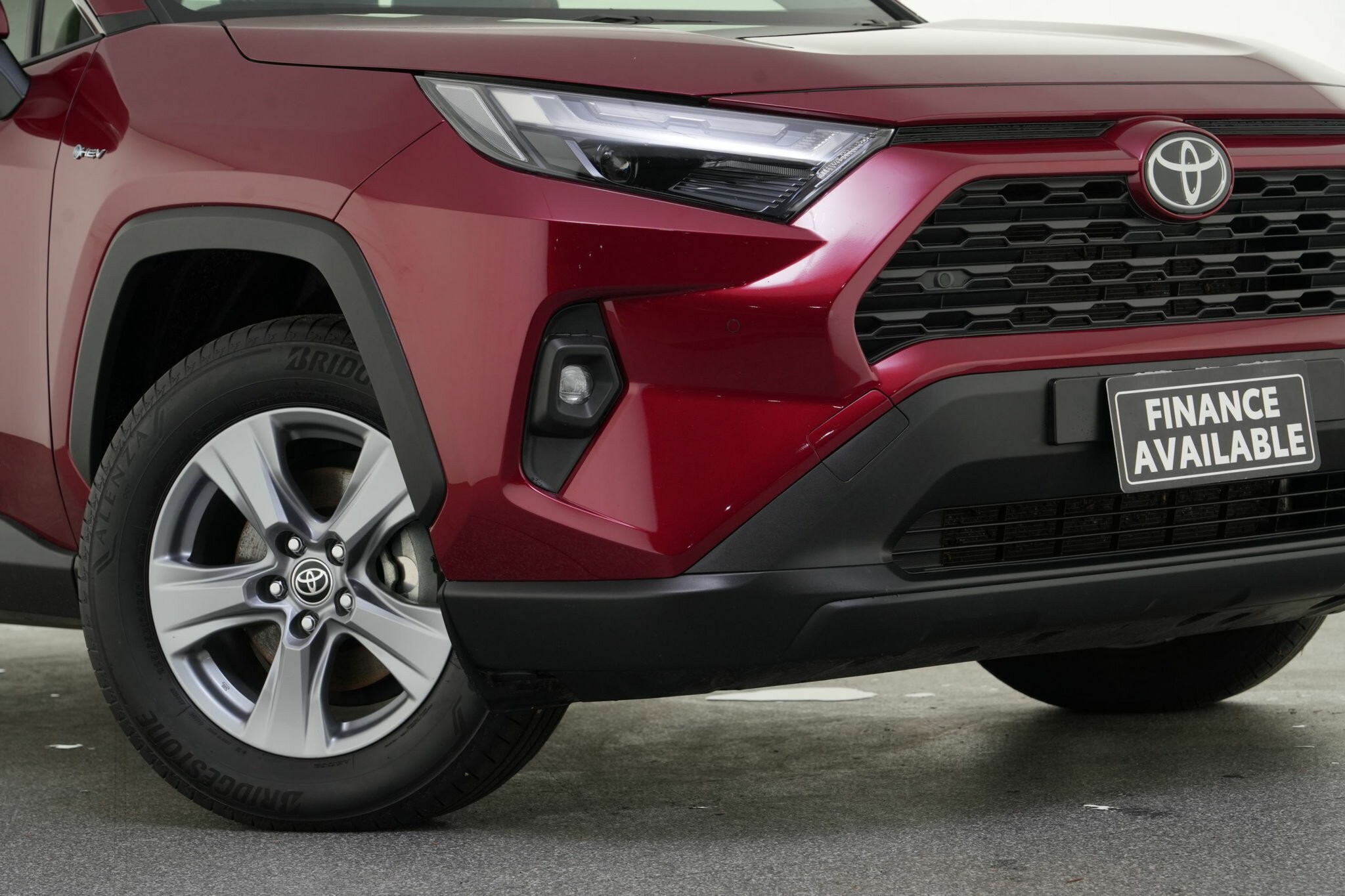 Toyota Rav4 image 2