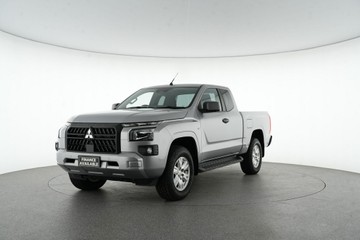 https://vehicle-cdn.autoleague.cloud/30641_U512987_4.jpg