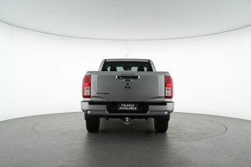 https://vehicle-cdn.autoleague.cloud/30641_U512987_7.jpg