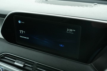 https://vehicle-cdn.autoleague.cloud/30641_U512990_20.jpg