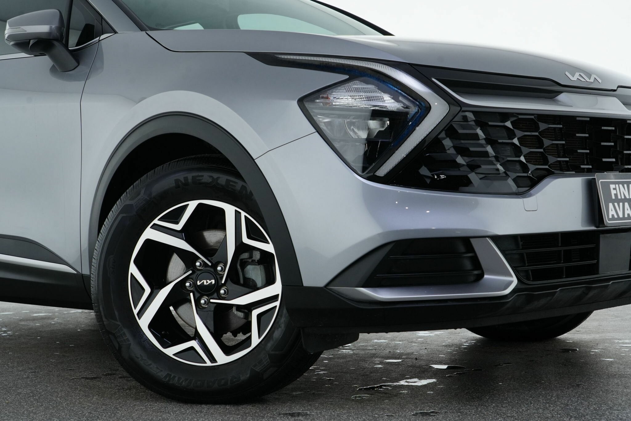 Kia Sportage image 2