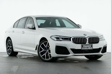 https://vehicle-cdn.autoleague.cloud/30641_U512996_1.jpg