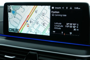 https://vehicle-cdn.autoleague.cloud/30641_U512996_21.jpg